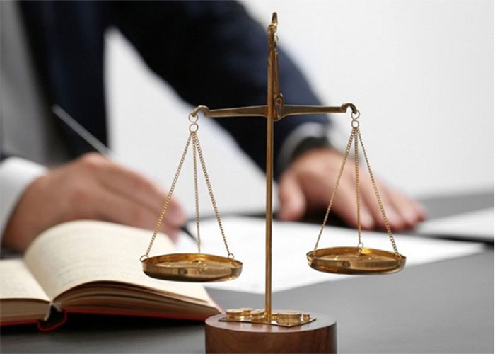 مزایای استفاده از وکیل کیفری