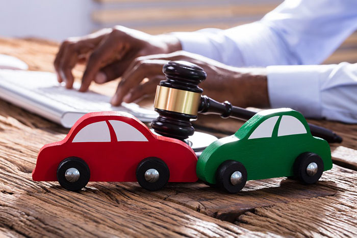 وکیل تصادف در تبریز